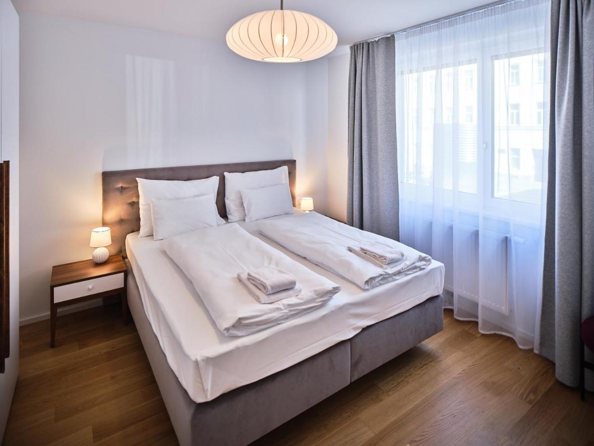 Myfavorit Apartments - Spacious Apartments Next To Puplic Transport U1 Direct Connection To Citycenter فيينا المظهر الخارجي الصورة