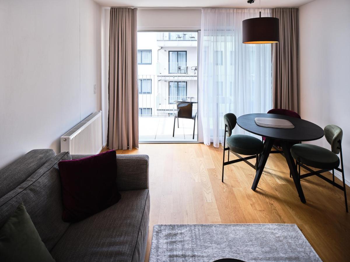 Myfavorit Apartments - Spacious Apartments Next To Puplic Transport U1 Direct Connection To Citycenter فيينا المظهر الخارجي الصورة