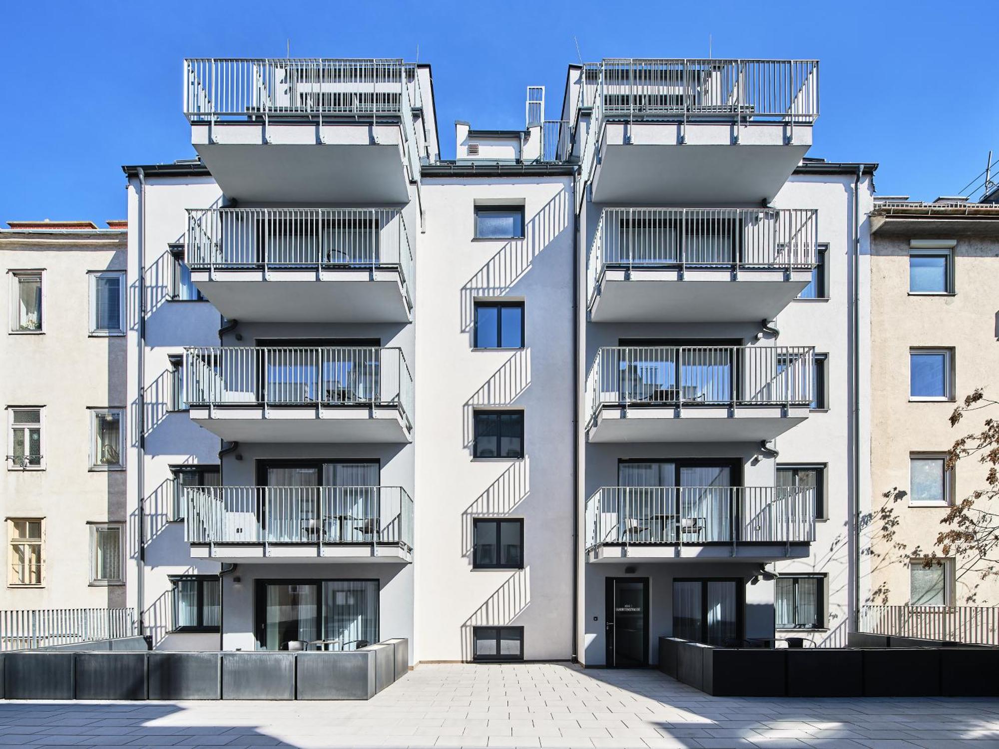 Myfavorit Apartments - Spacious Apartments Next To Puplic Transport U1 Direct Connection To Citycenter فيينا المظهر الخارجي الصورة