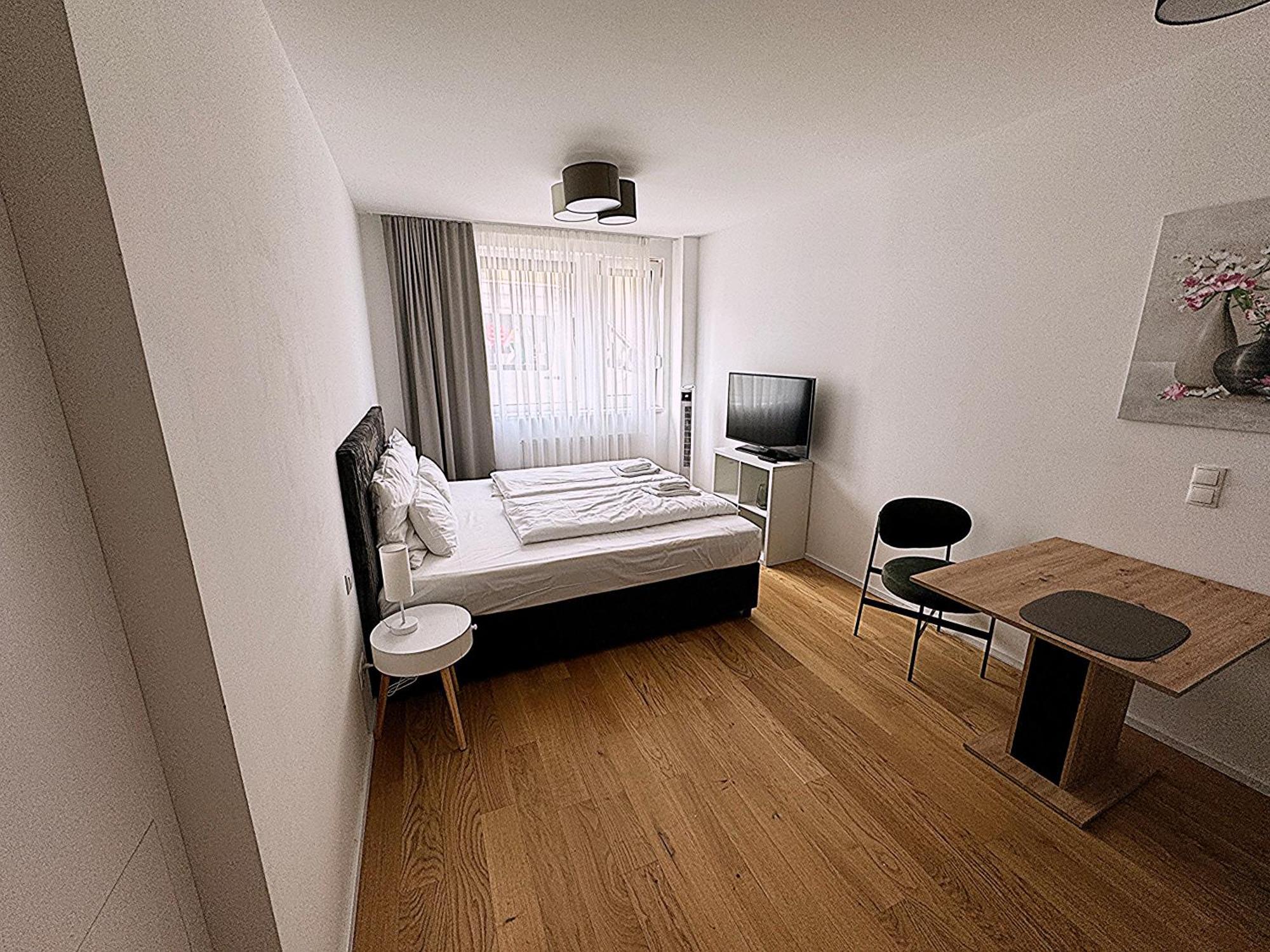 Myfavorit Apartments - Spacious Apartments Next To Puplic Transport U1 Direct Connection To Citycenter فيينا المظهر الخارجي الصورة